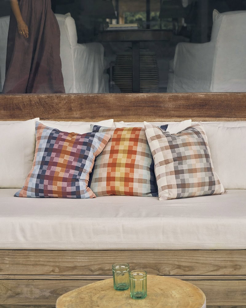 Mungo_Pixel_Cushions_Mood__3251